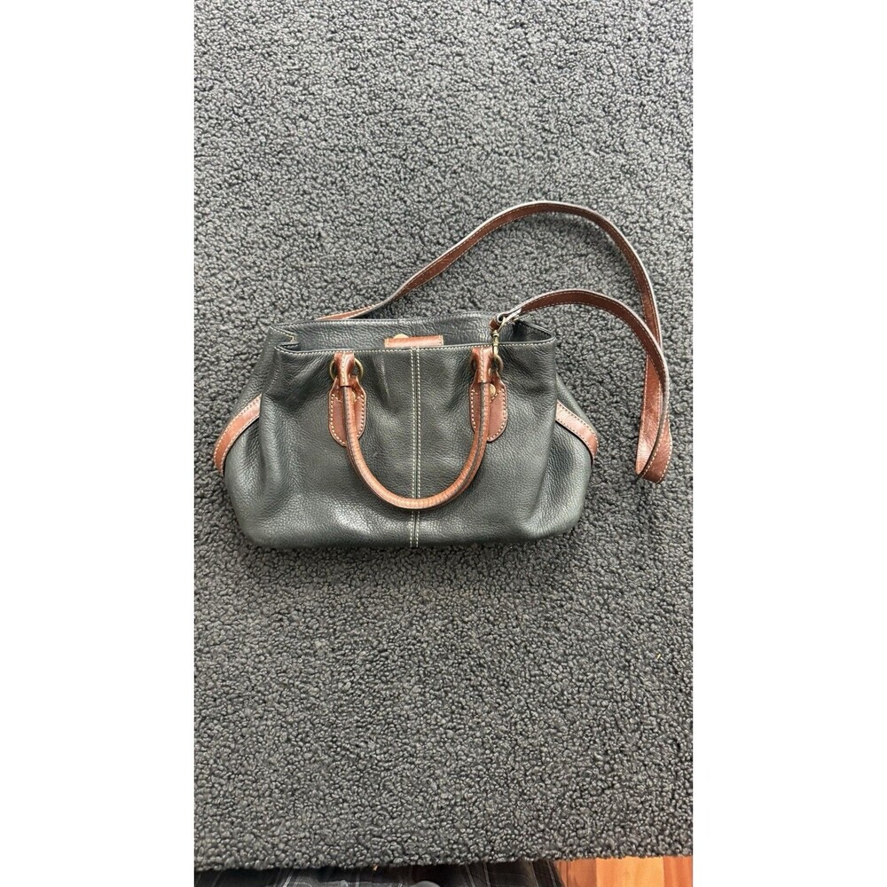 Vintage Fossil Black Leather Shoulder Bag/Purse Model 75082 (VERY CLEAN)